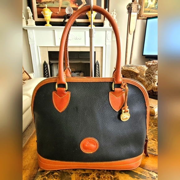 Dooney & Bourke Handbags - Dooney & Bourke vintage dome style bag.